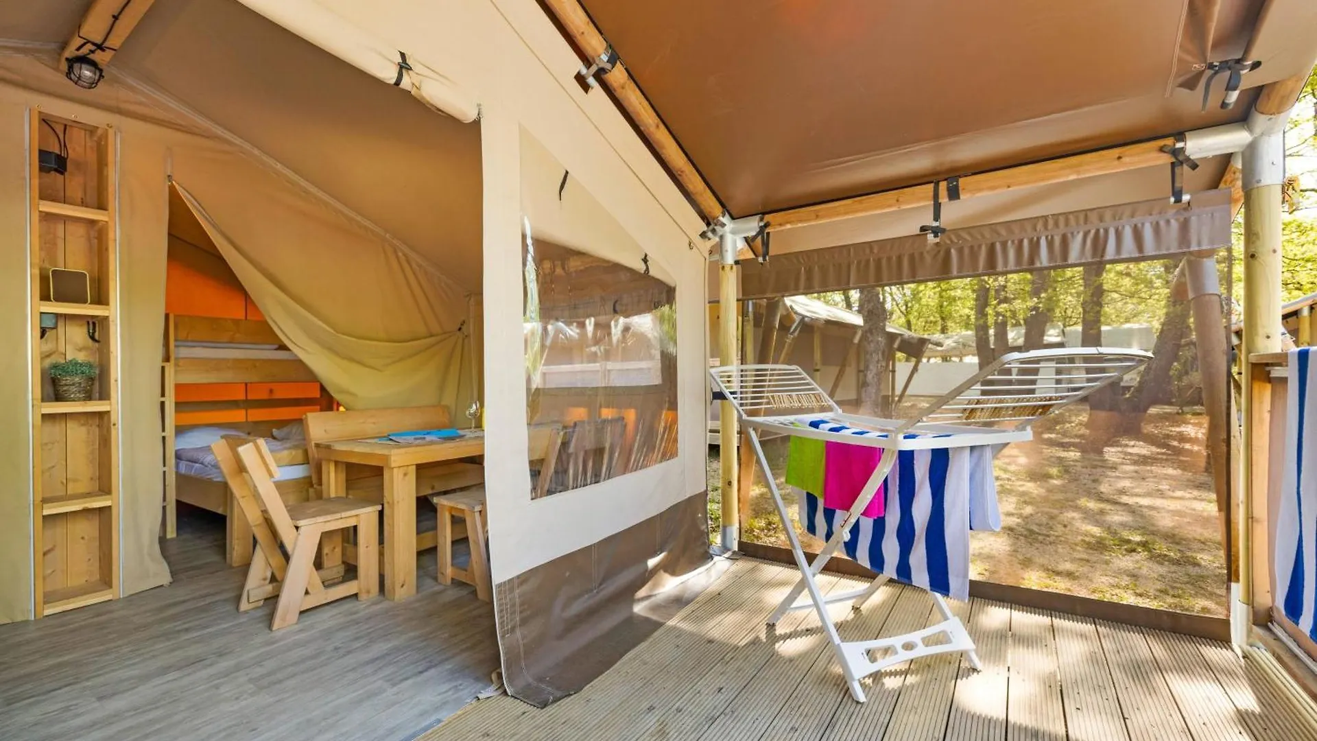 Luxury tent Easyatent Camping Cikat Mali Losinj Croatia